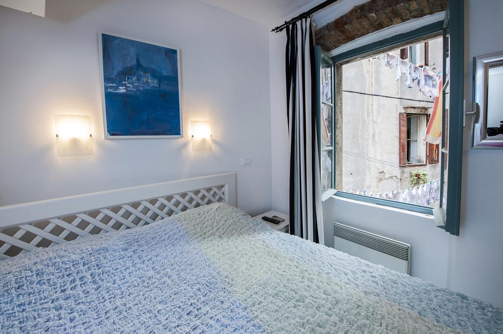 Apartment Art Rovinj Pokoj fotografie