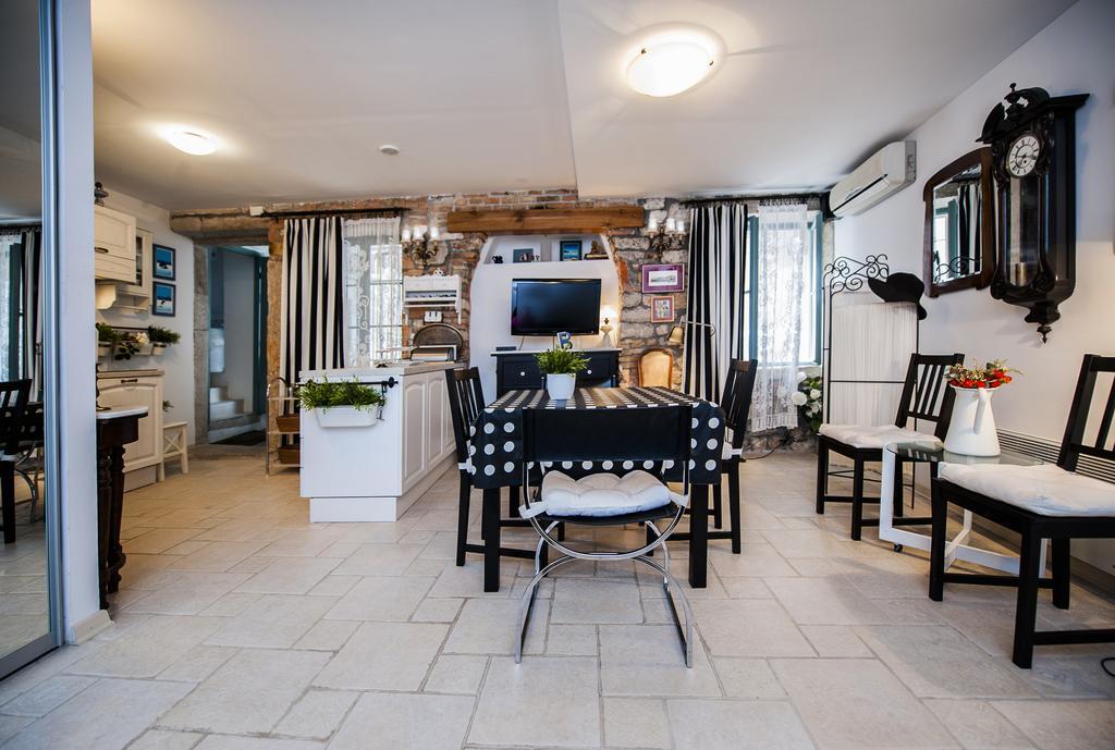 Apartment Art Rovinj Pokoj fotografie